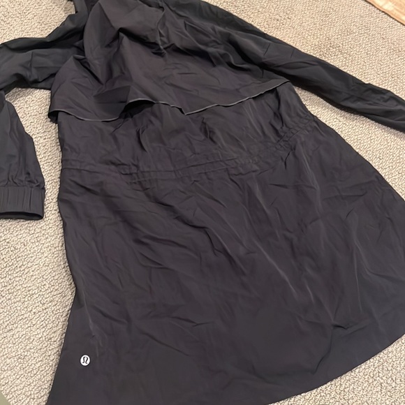 Lululemon Pack & Glyde Jacket
Black 8 - Picture 10 of 11